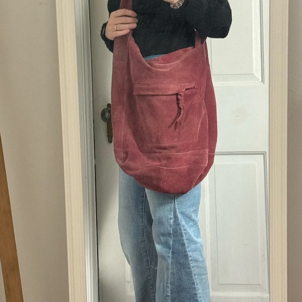 NWOT FREE PEOPLE Dusty Rose Slouchy Shoulder Bag - Picture 13 of 13